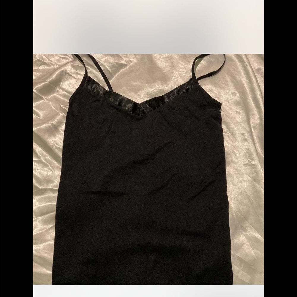Black Fitted Sleeveless Camisole